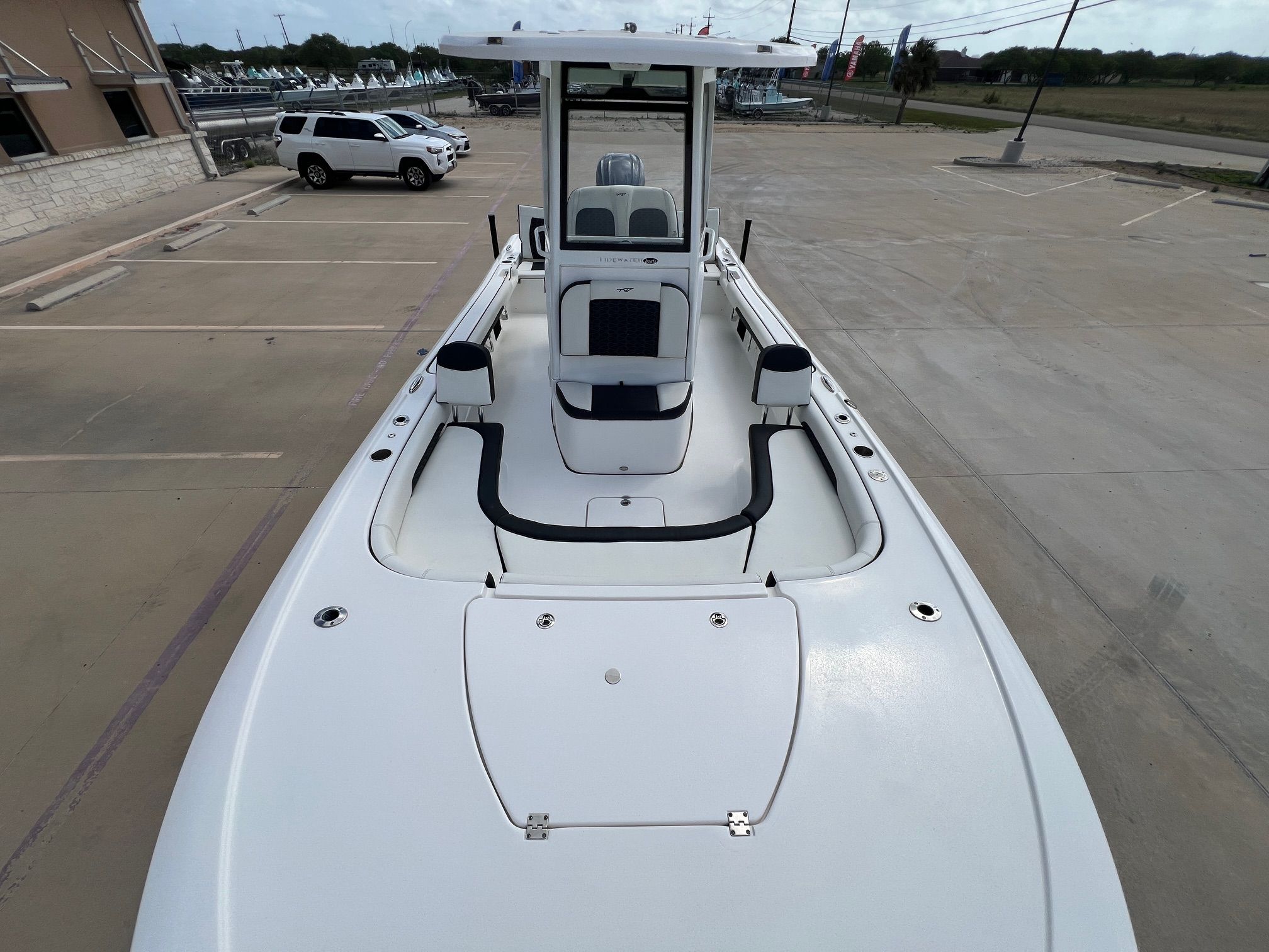 2025 Tidewater 2500 Carolina Bay - 16