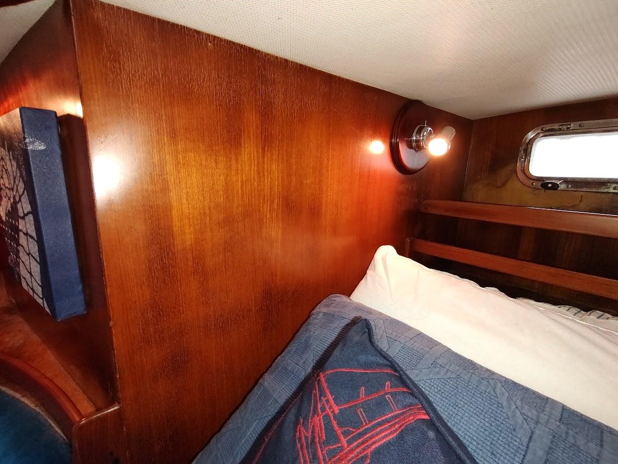 1997 Hylas 46 - 69
