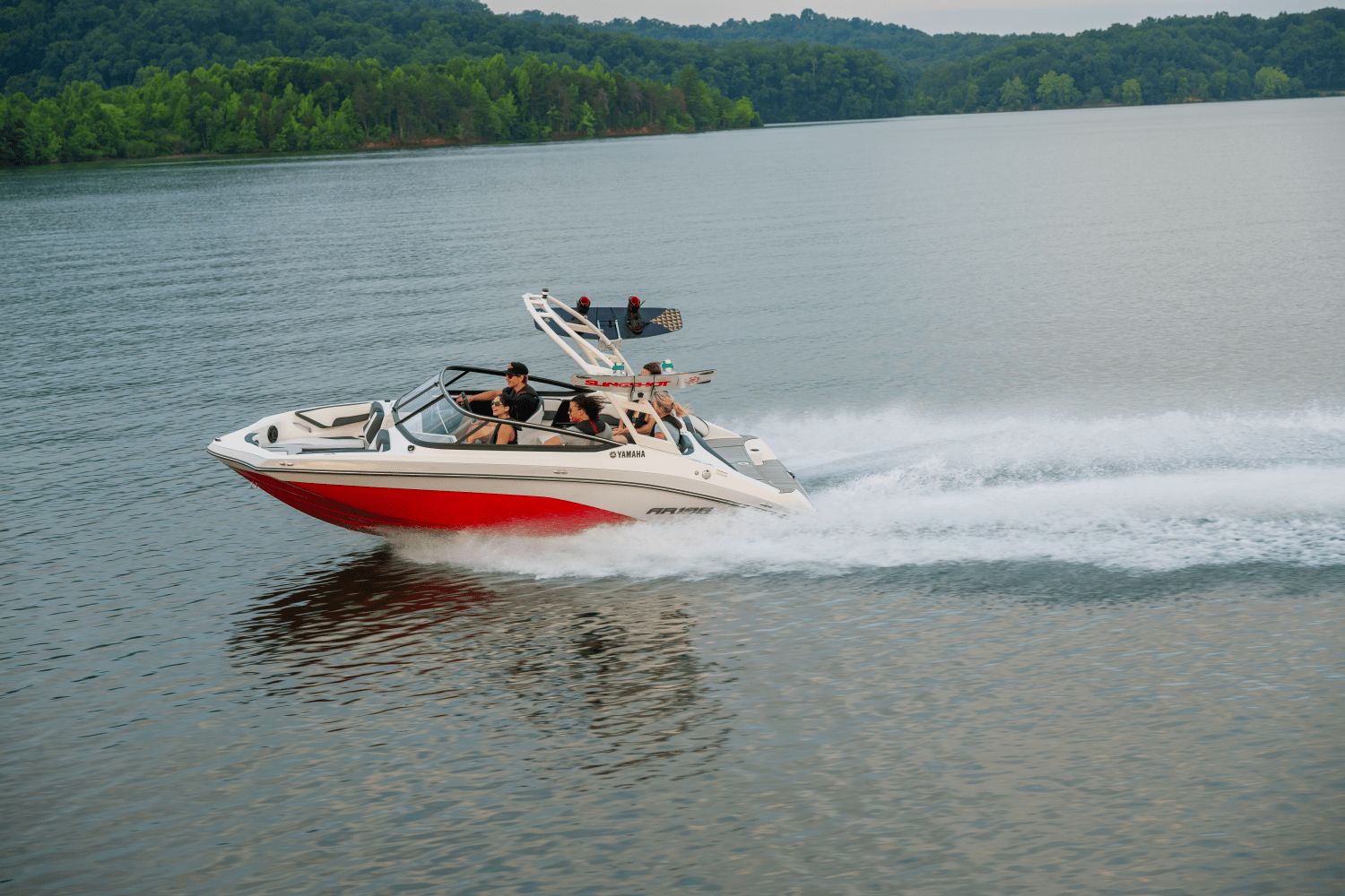 2026 Yamaha Boats AR195 - 19