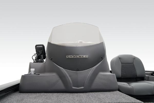 2026 Tracker Pro 170 - 27