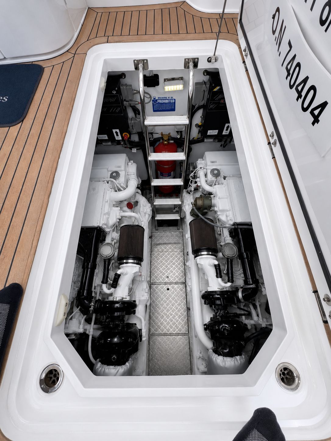 2004 Viking Princess V58 - 64