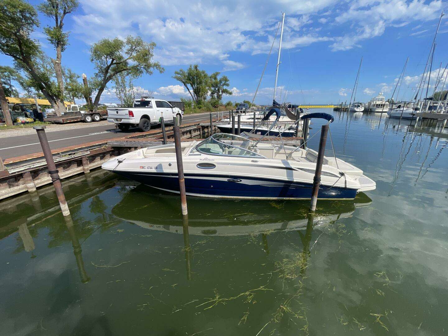 2010 Sea Ray 280 Sun Deck - Image 5
