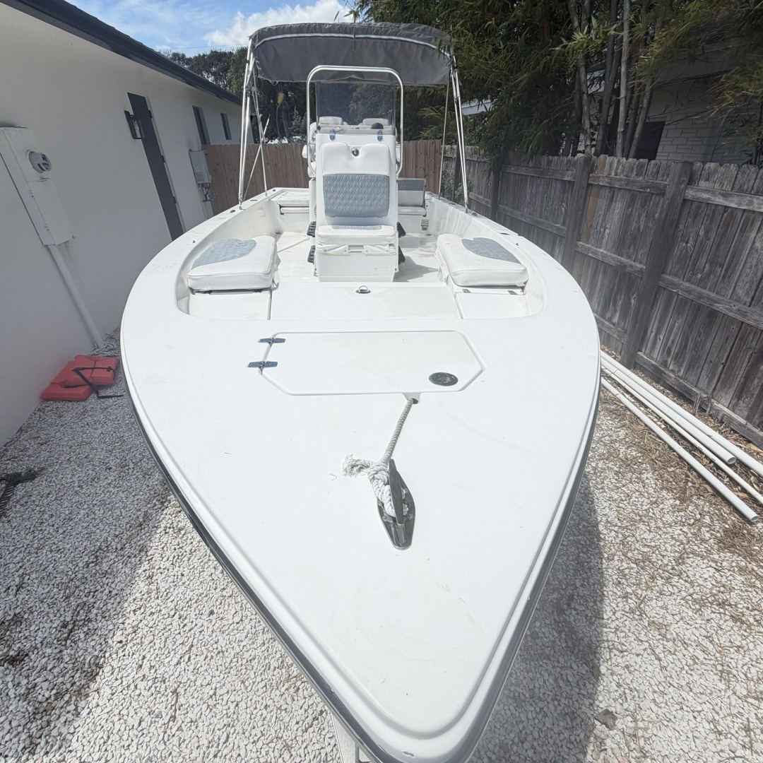 2012 Pathfinder 2200 - Image 3