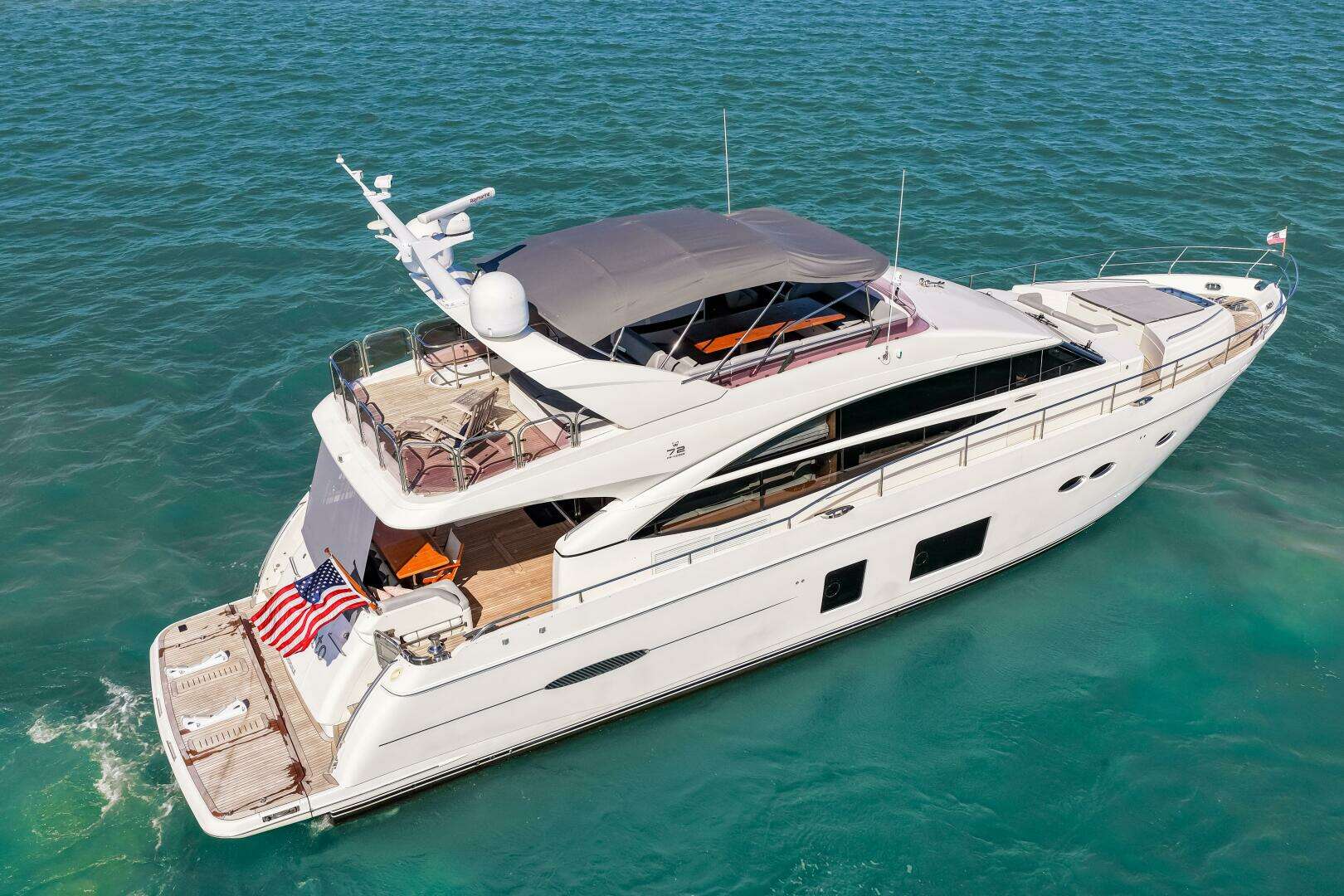 2014 Princess Y72 - Image 14