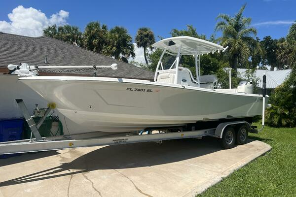 2019 Blue Wave 2800 Pure Hybrid