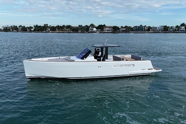 2019 Fjord 40 Open