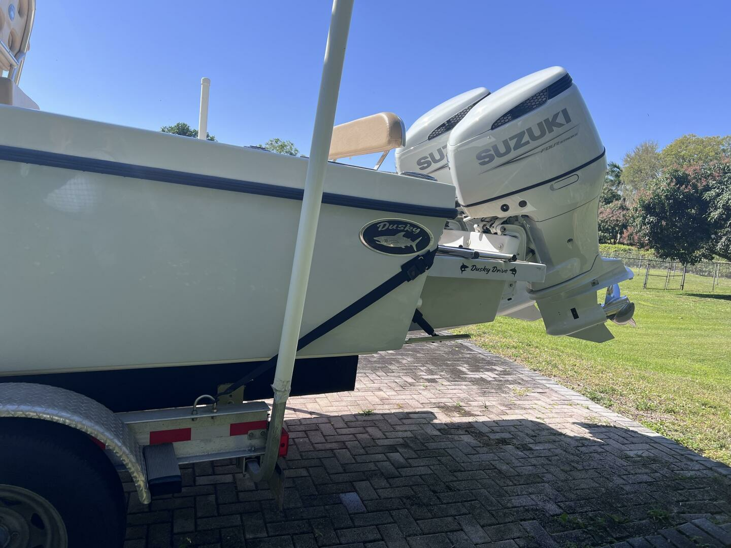 2022 Dusky 278 CENTER CONSOLE - Image 6