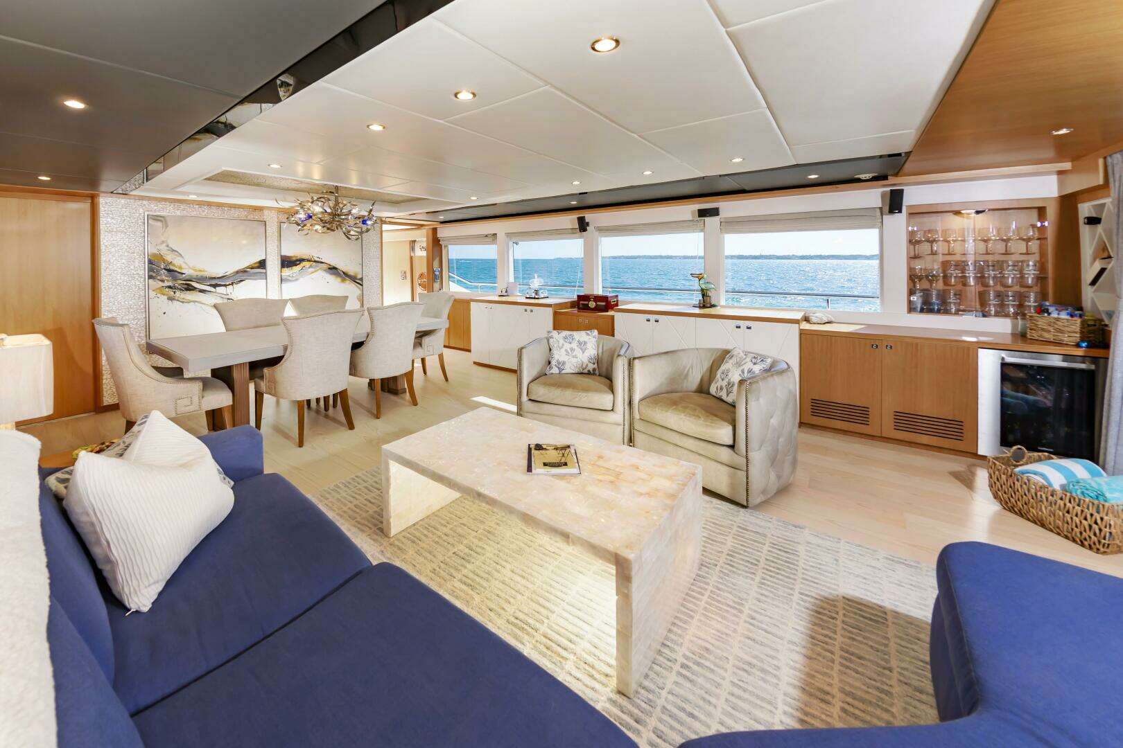2017 Johnson 93 Flybridge - Image 30