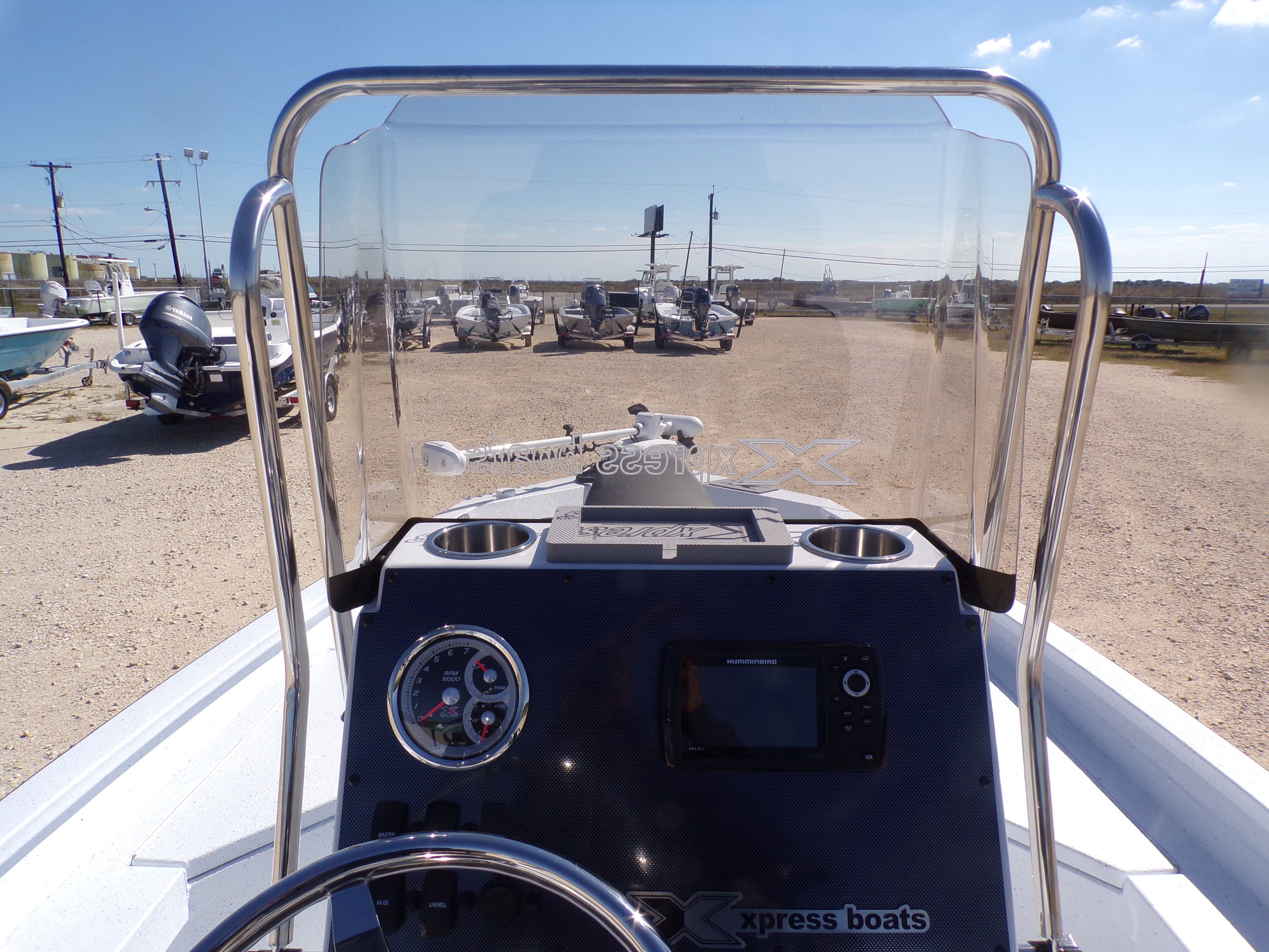 2026 Xpress H20B Bay - 24