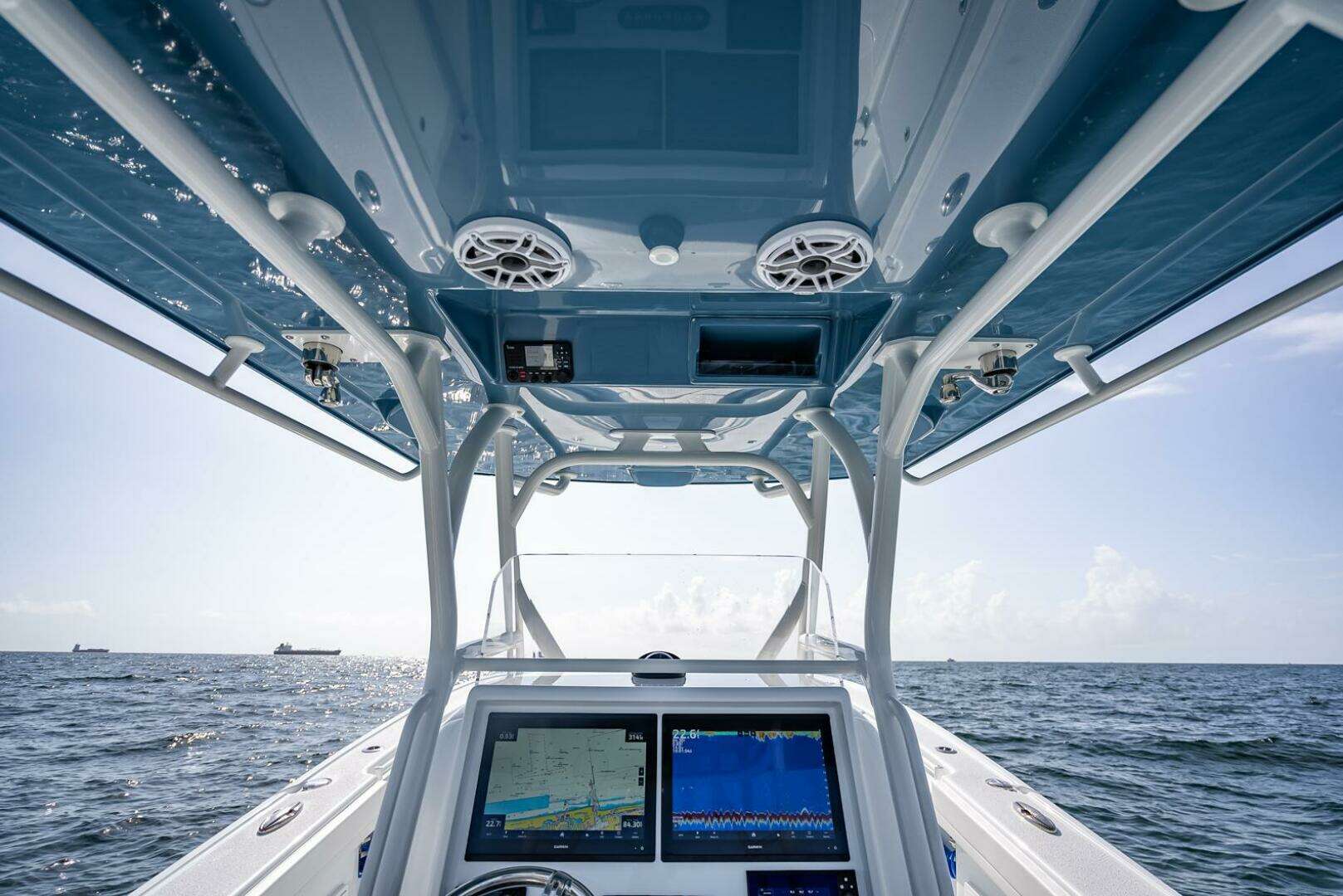 2025 Yellowfin 34 Offshore - Image 17