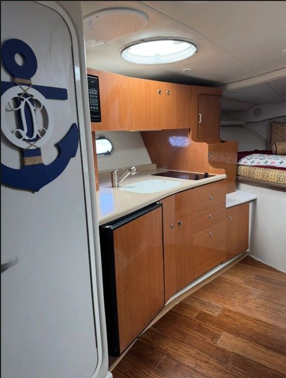 2001 Four Winns 338 Vista - 11