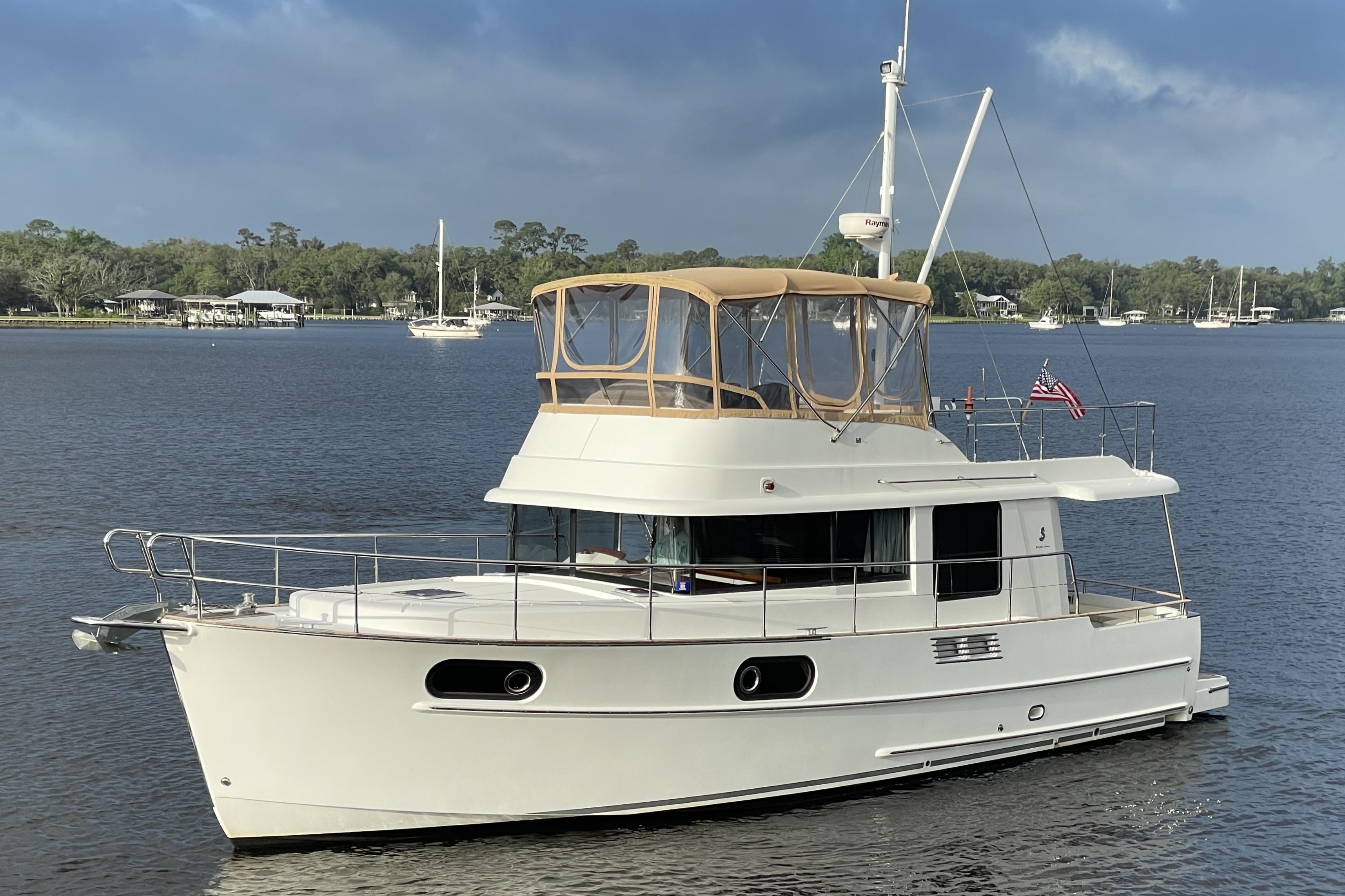 2013 Beneteau Swift Trawler 44