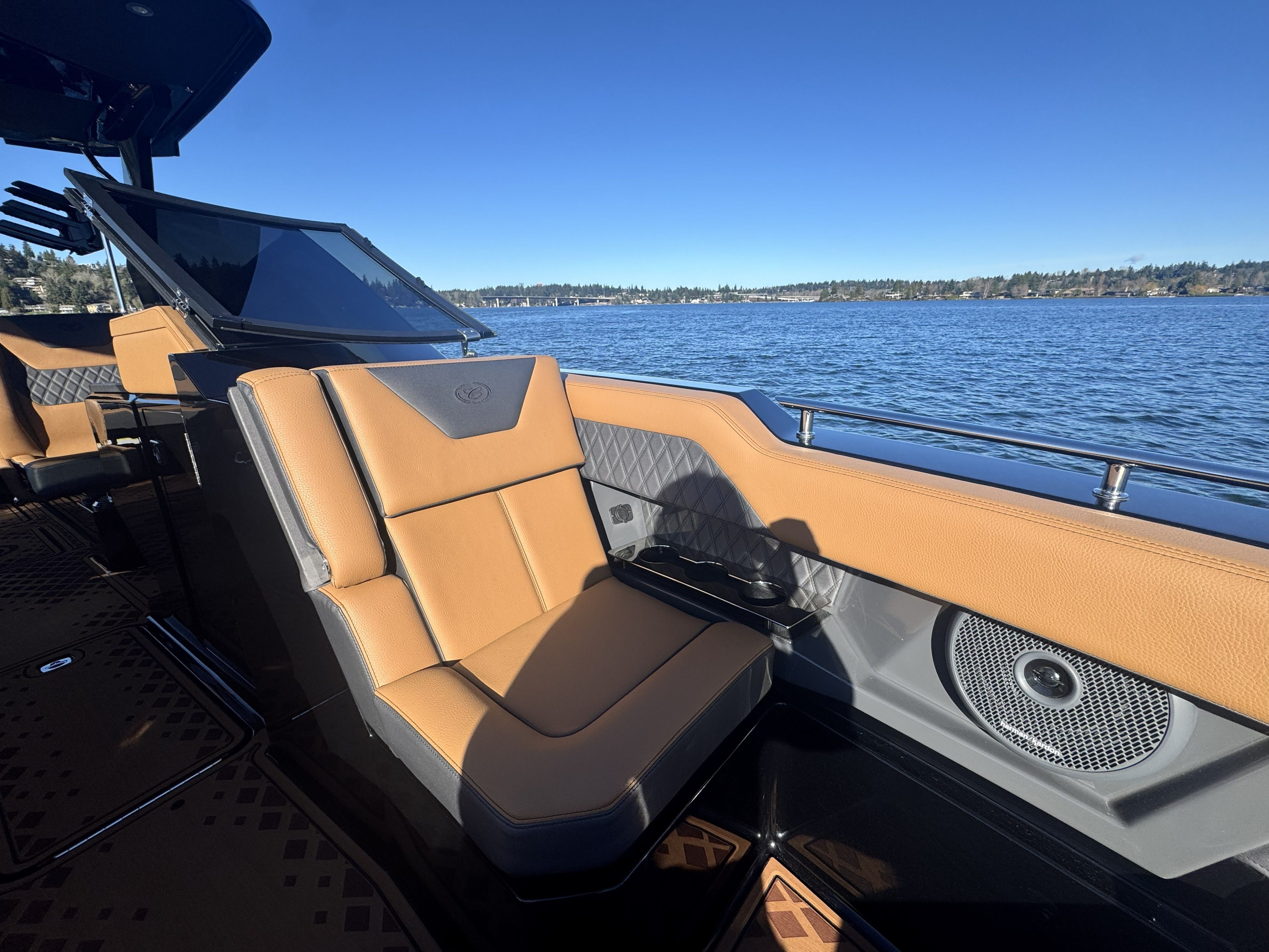 2026 Cobalt R31 Surf - 19