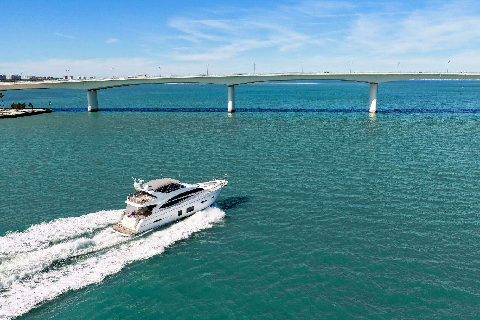 2014 Princess Y72 - Image 41