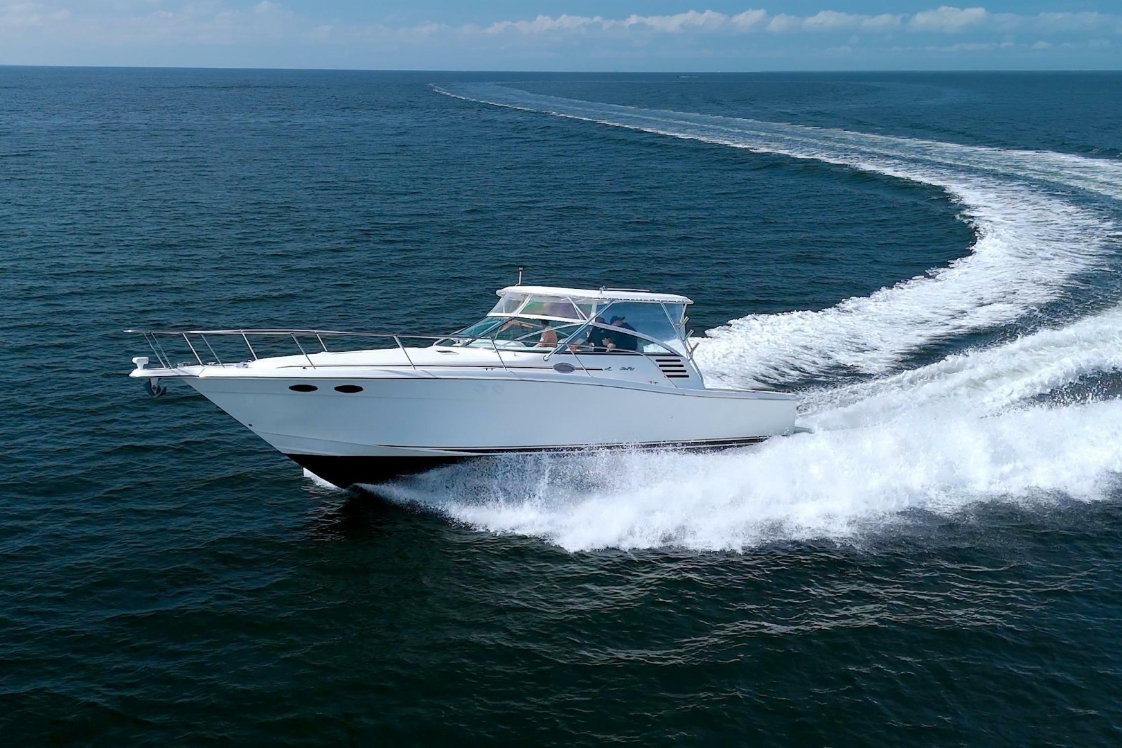1997 Sea Ray 370 Express Cruiser - Image 9