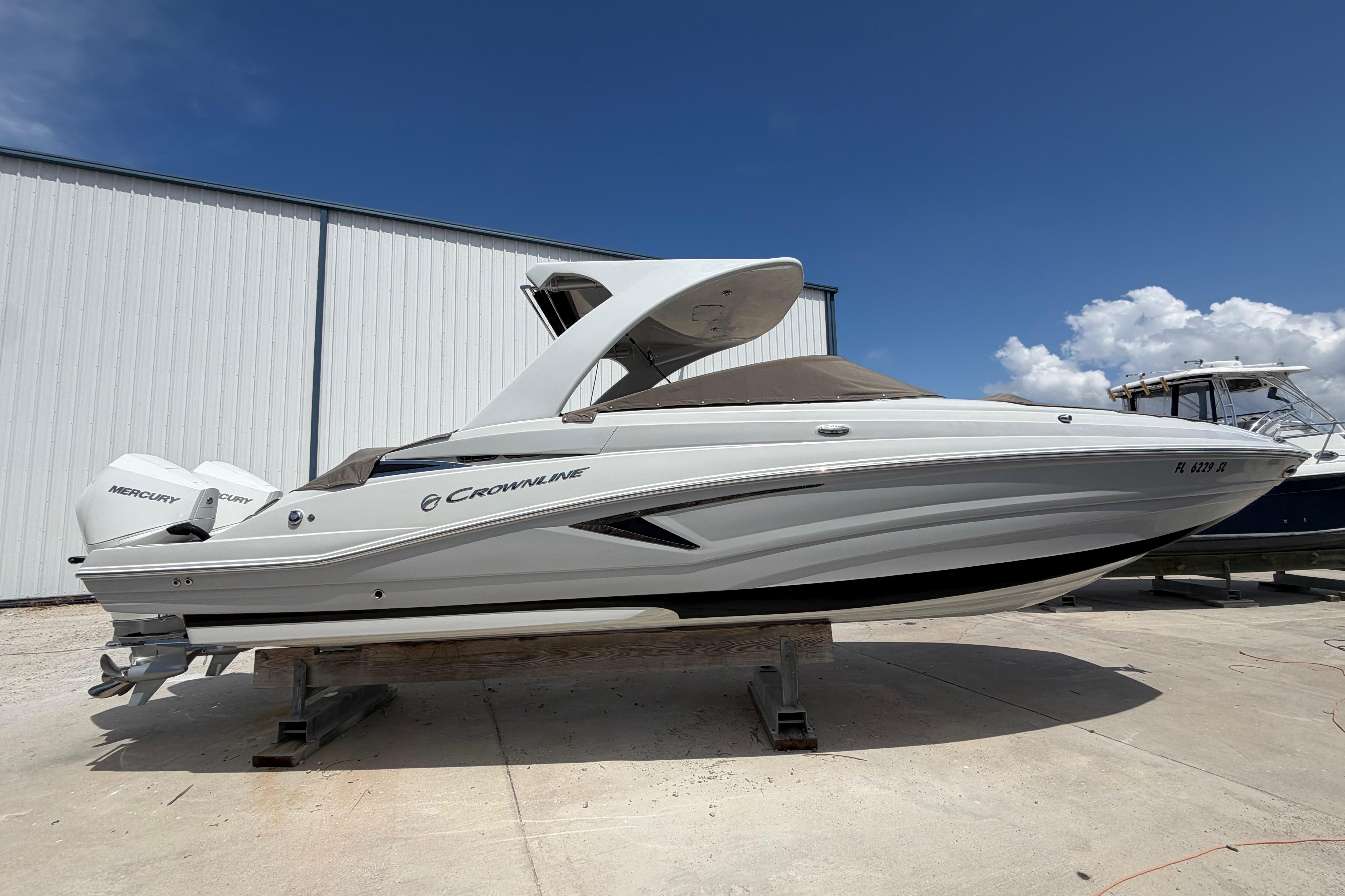 2019 Crownline Eclipse E295 XS
