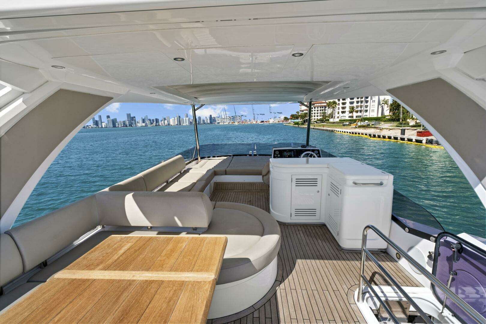 2019 Sunseeker Manhattan 66 - Image 15