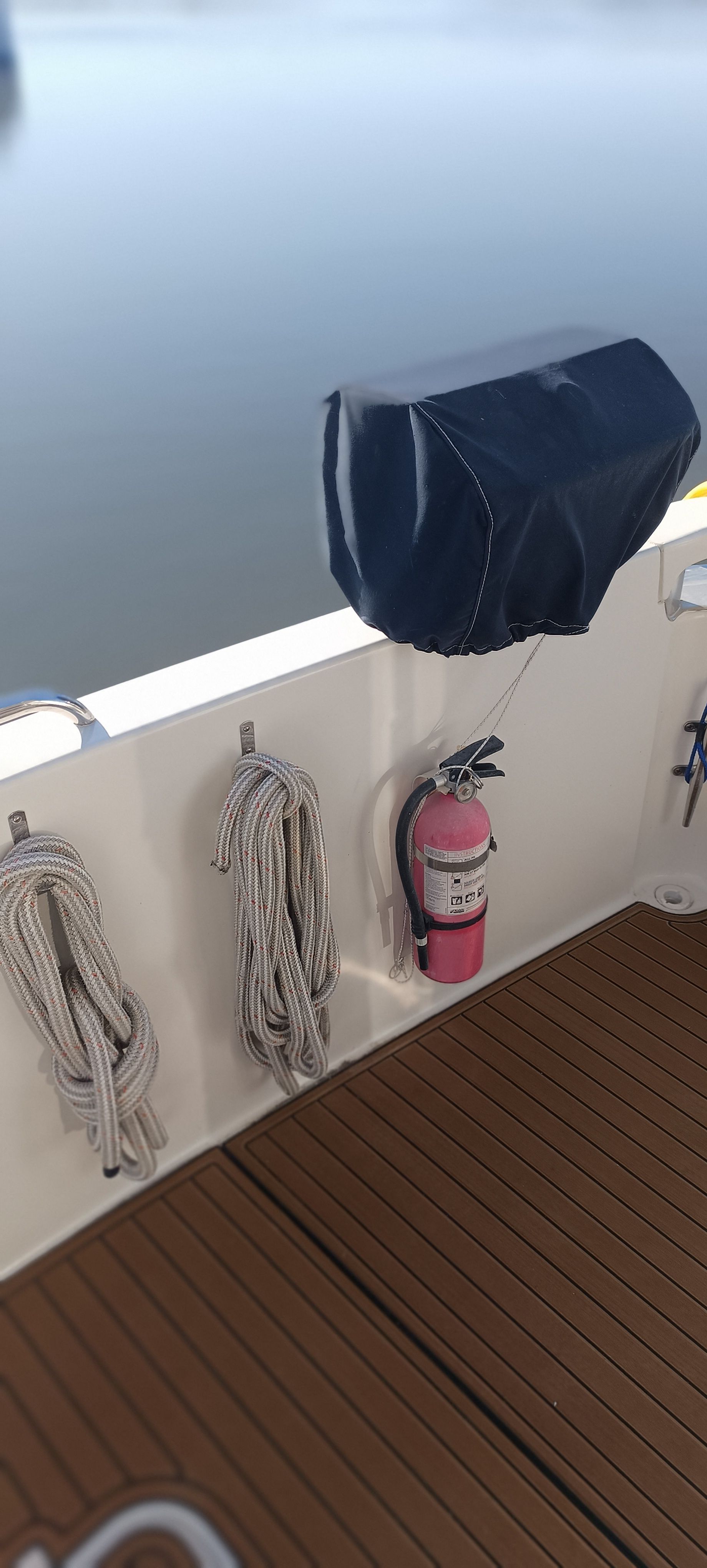 2000 Carver 450 Voyager Pilothouse - 19