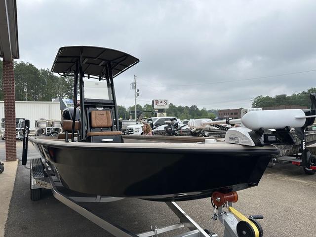 2025 Avid 23 FS Magnum - 9