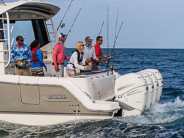 2026 Boston Whaler 405 Conquest - 5
