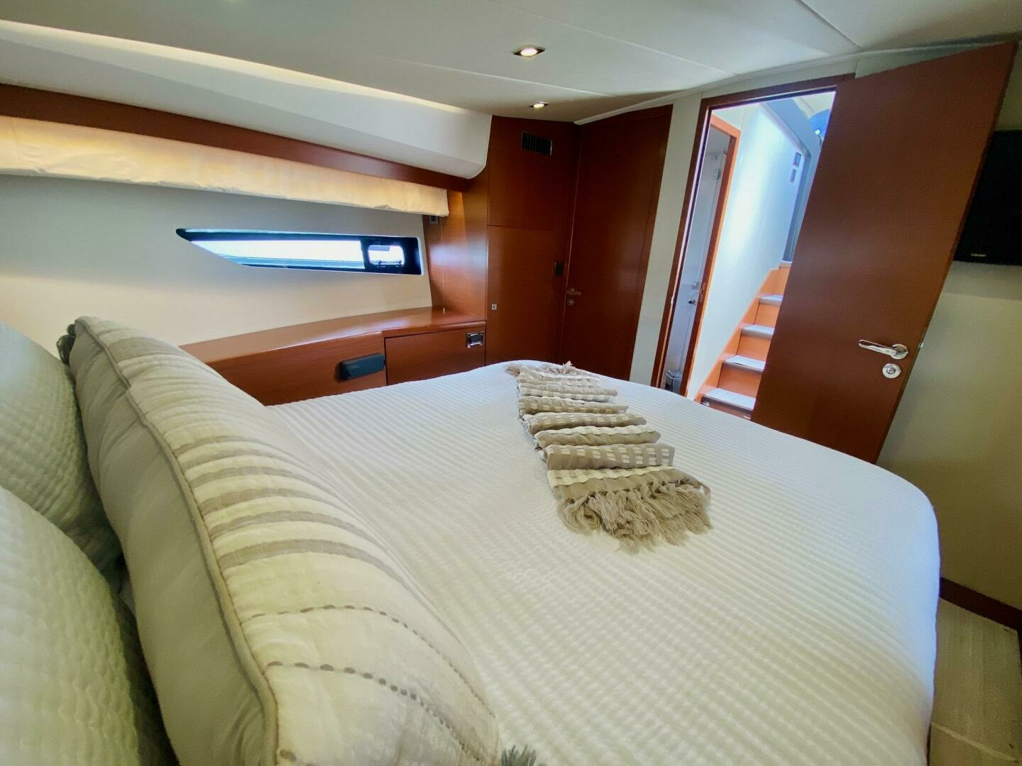 2015 Prestige 500 - Image 76
