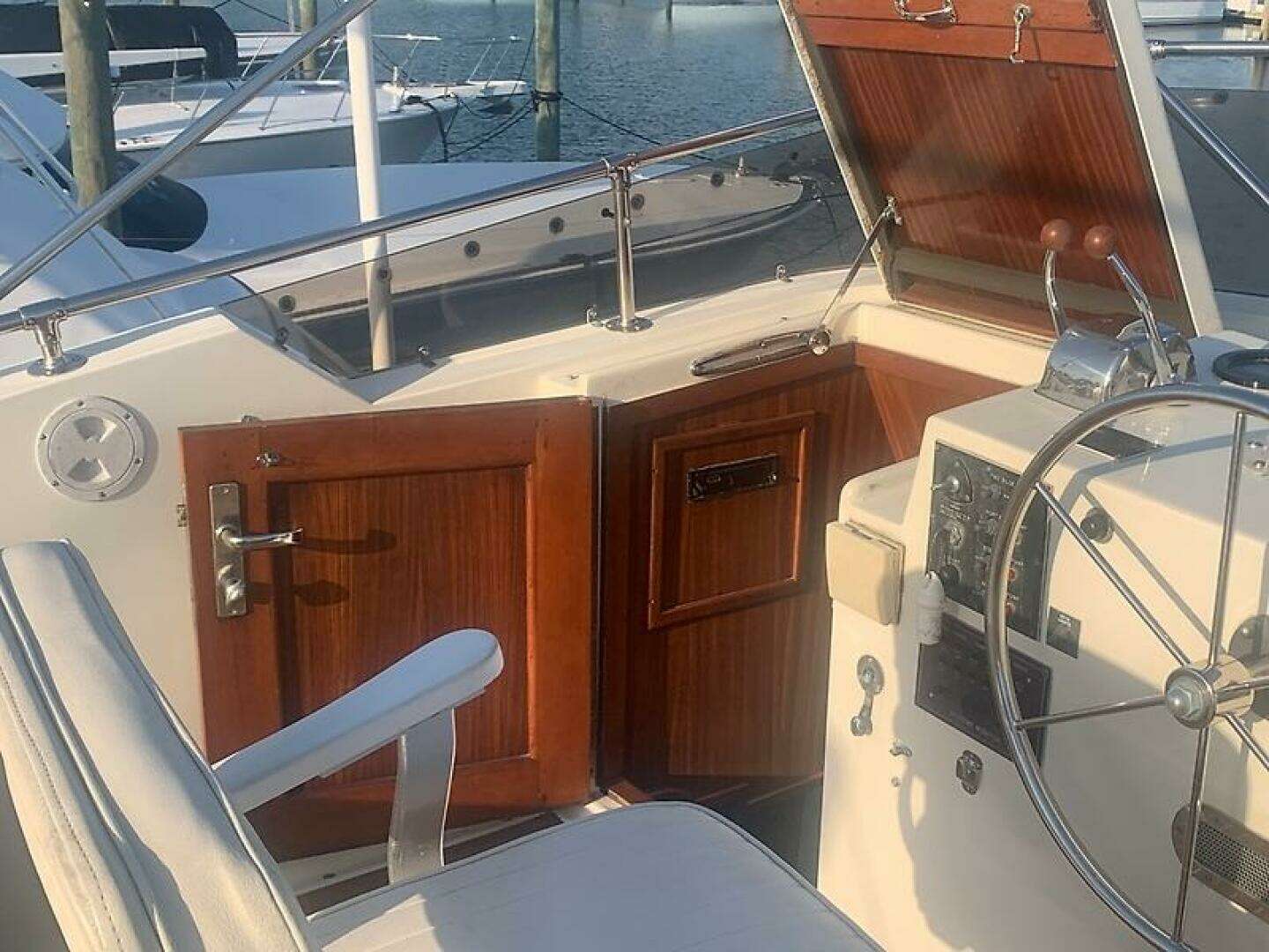 1984 Hatteras 53 - Image 84