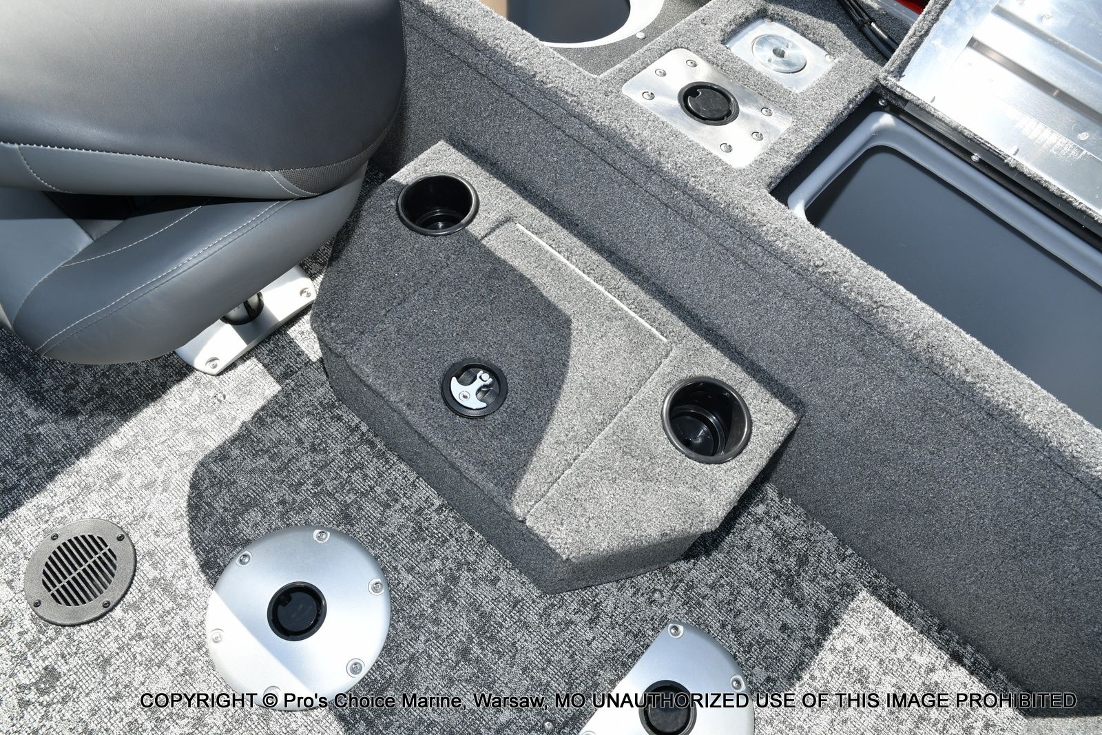 2026 Tracker Pro Guide V-175 WT w/150HP - 55