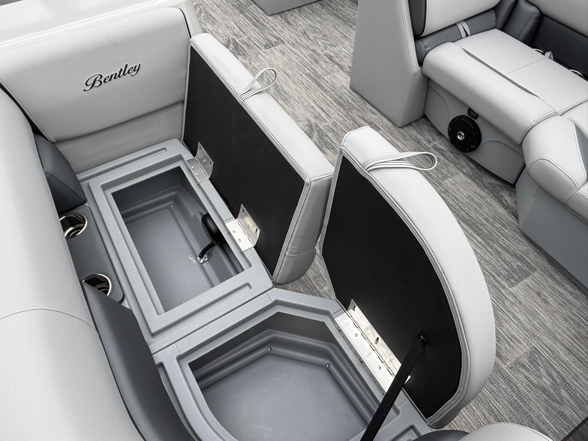 2027 Bentley Pontoons 223 Bolt - 9