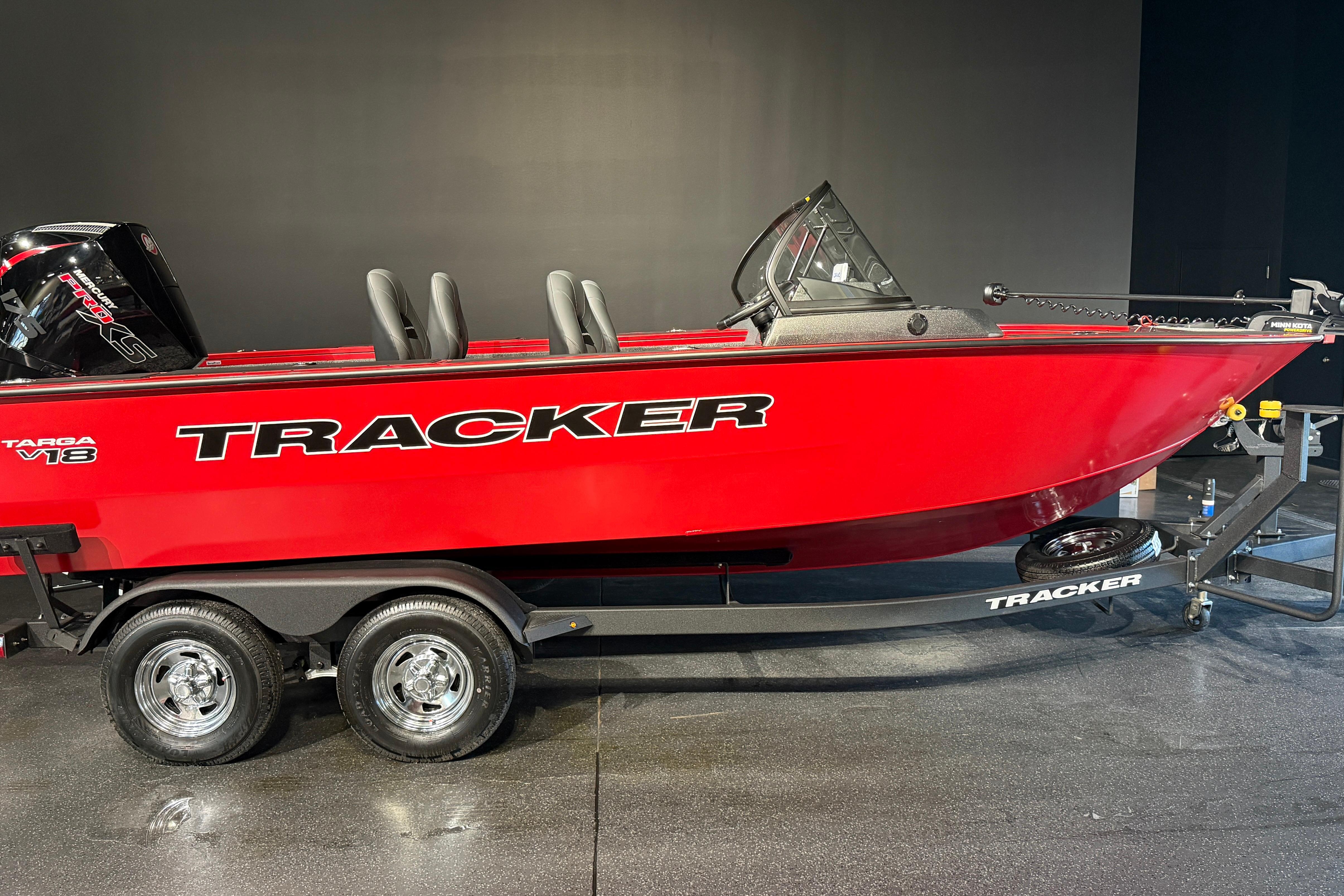 2026 Tracker Targa V-18 Combo