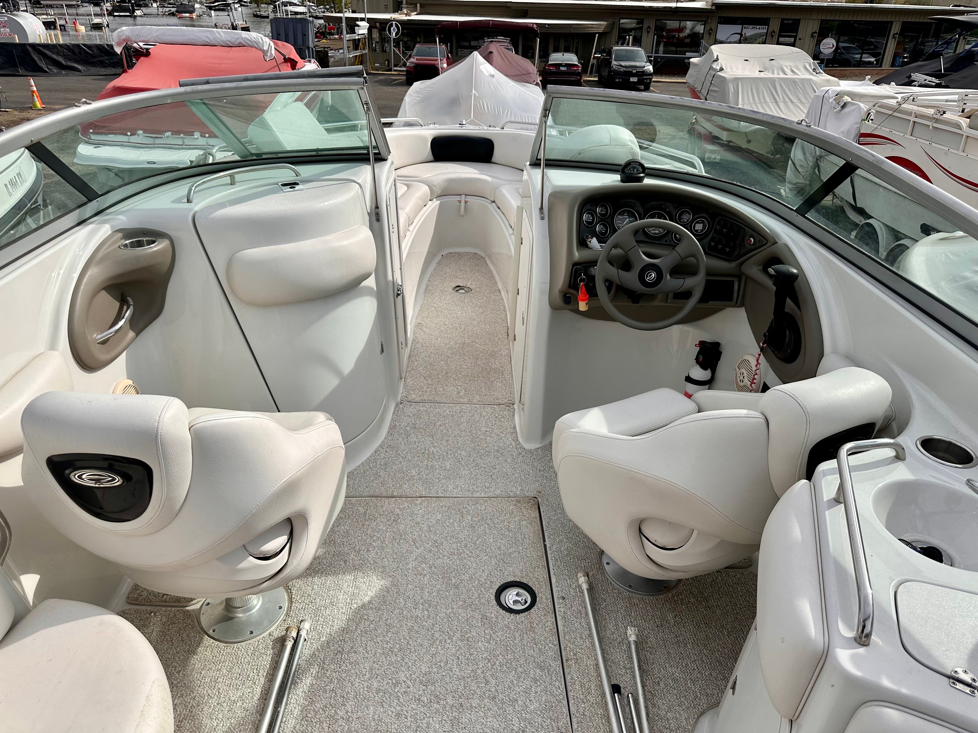 2005 Crownline 270 BR - 16