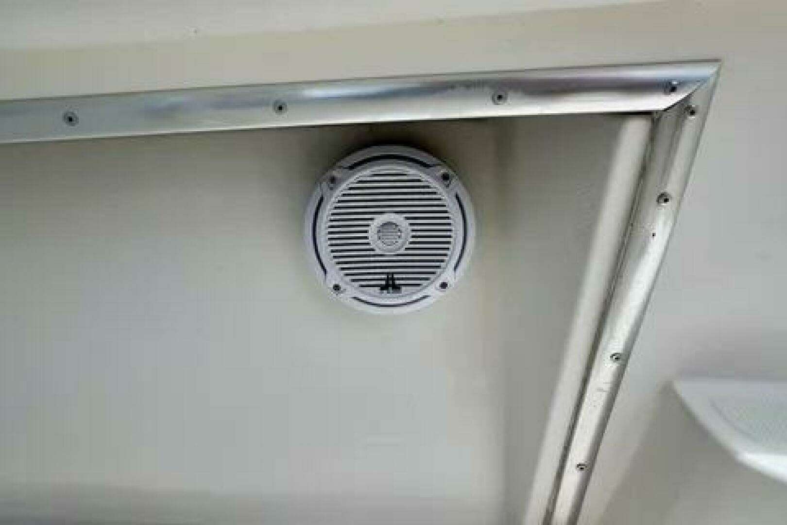 1994 Fountain 31 Center Console - Image 13