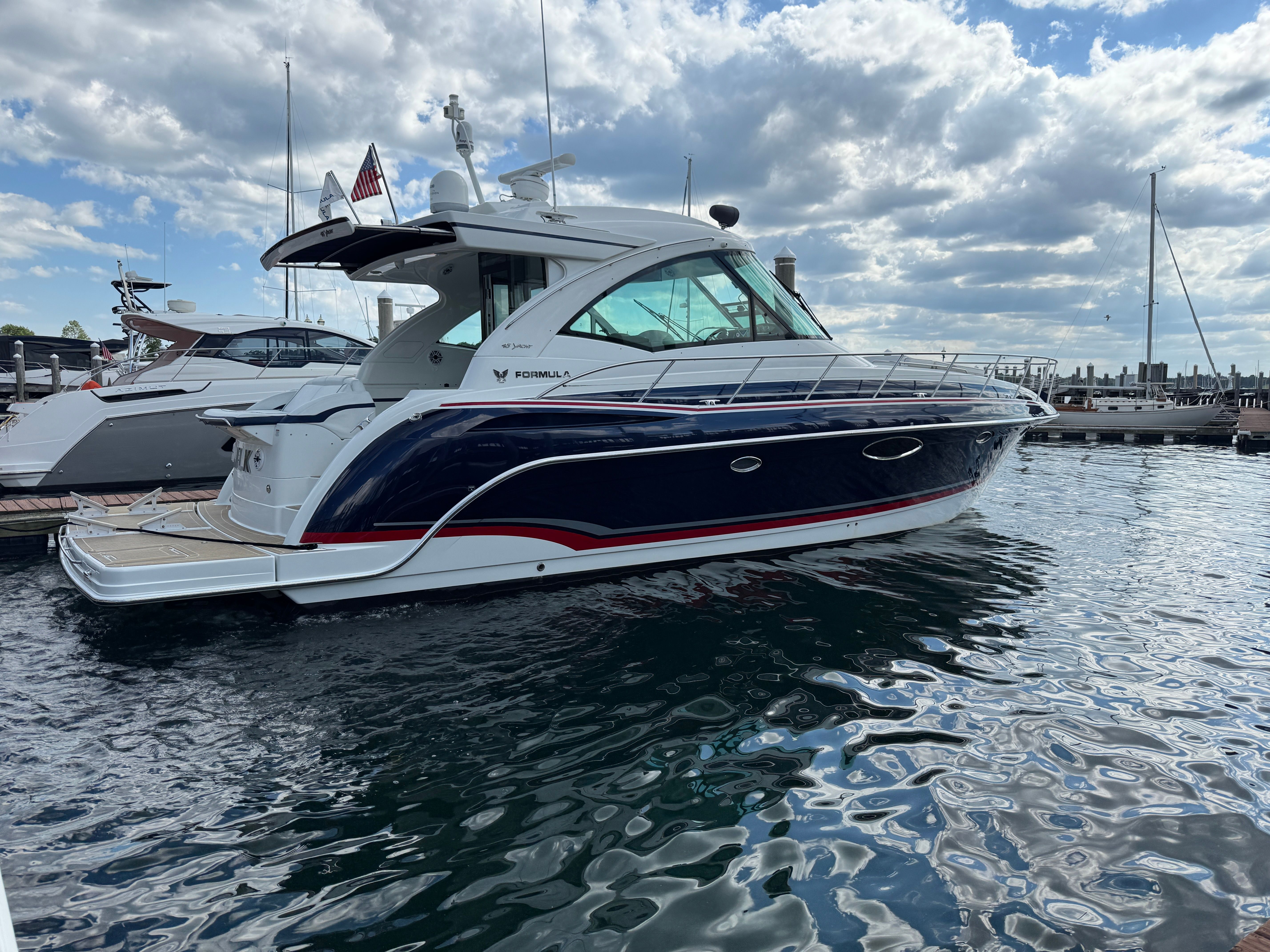 2015 Formula 45 Yacht - 44