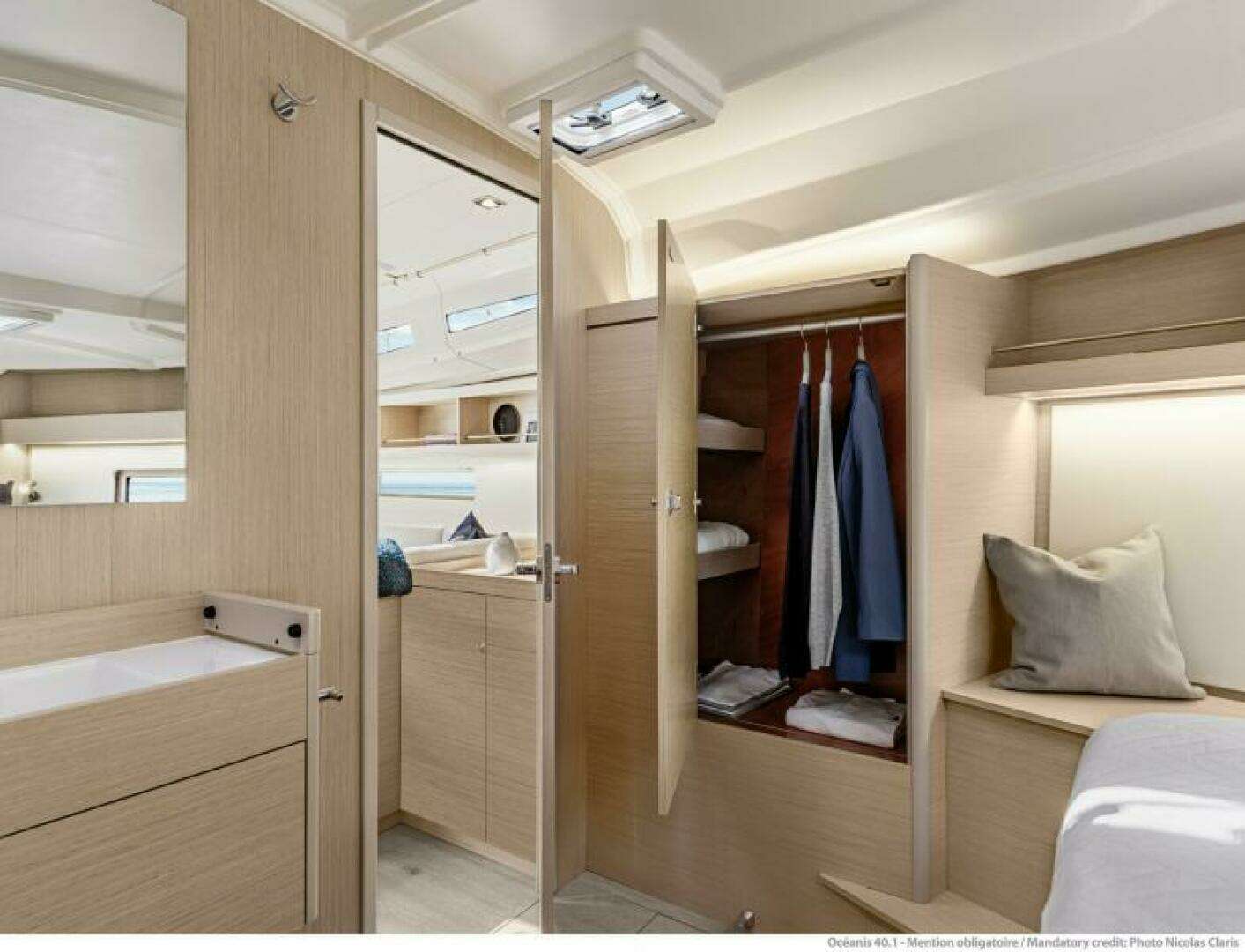 2025 Beneteau Oceanis 40.1 - Image 15