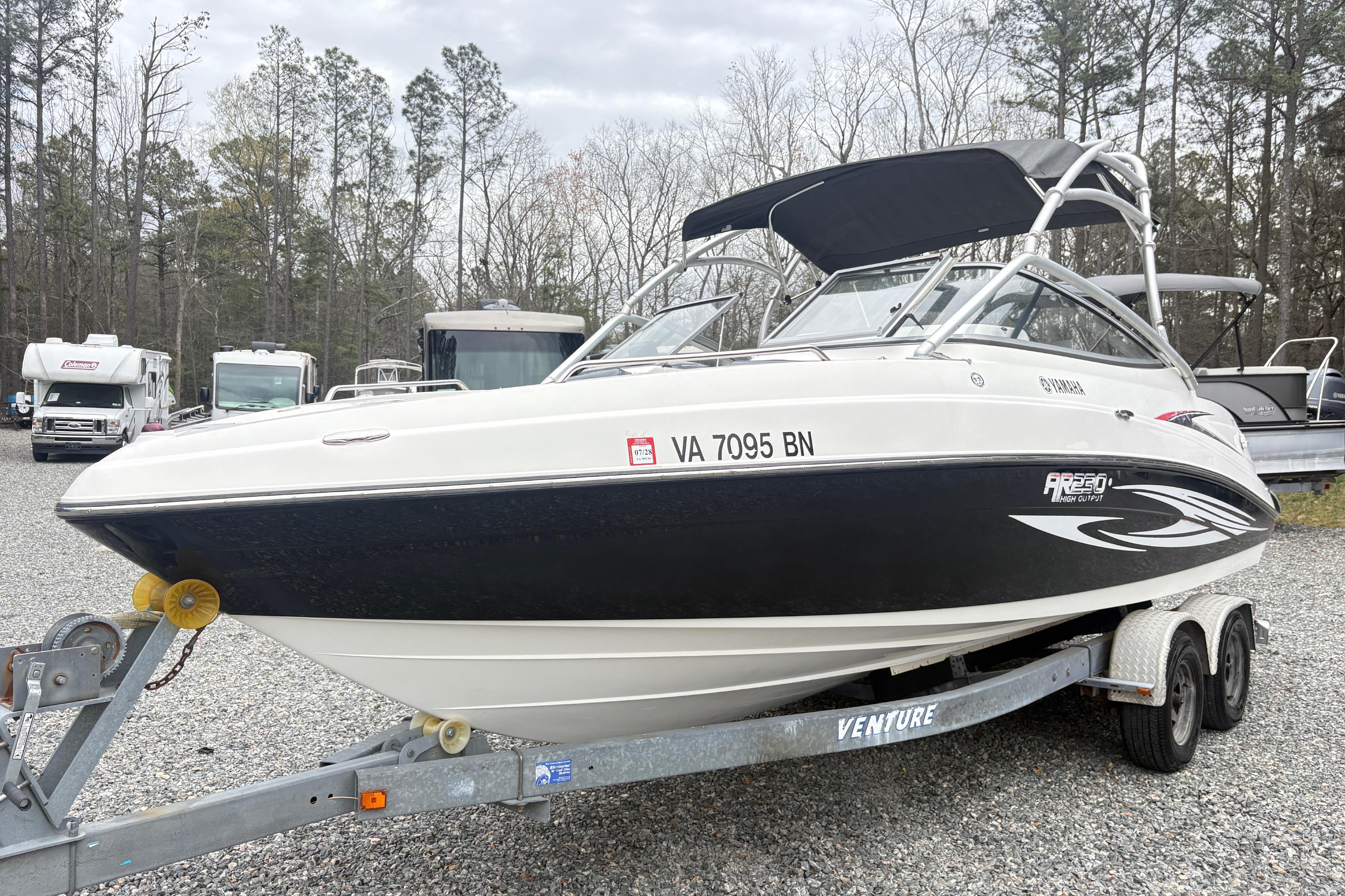 2007 Yamaha Boats AR230