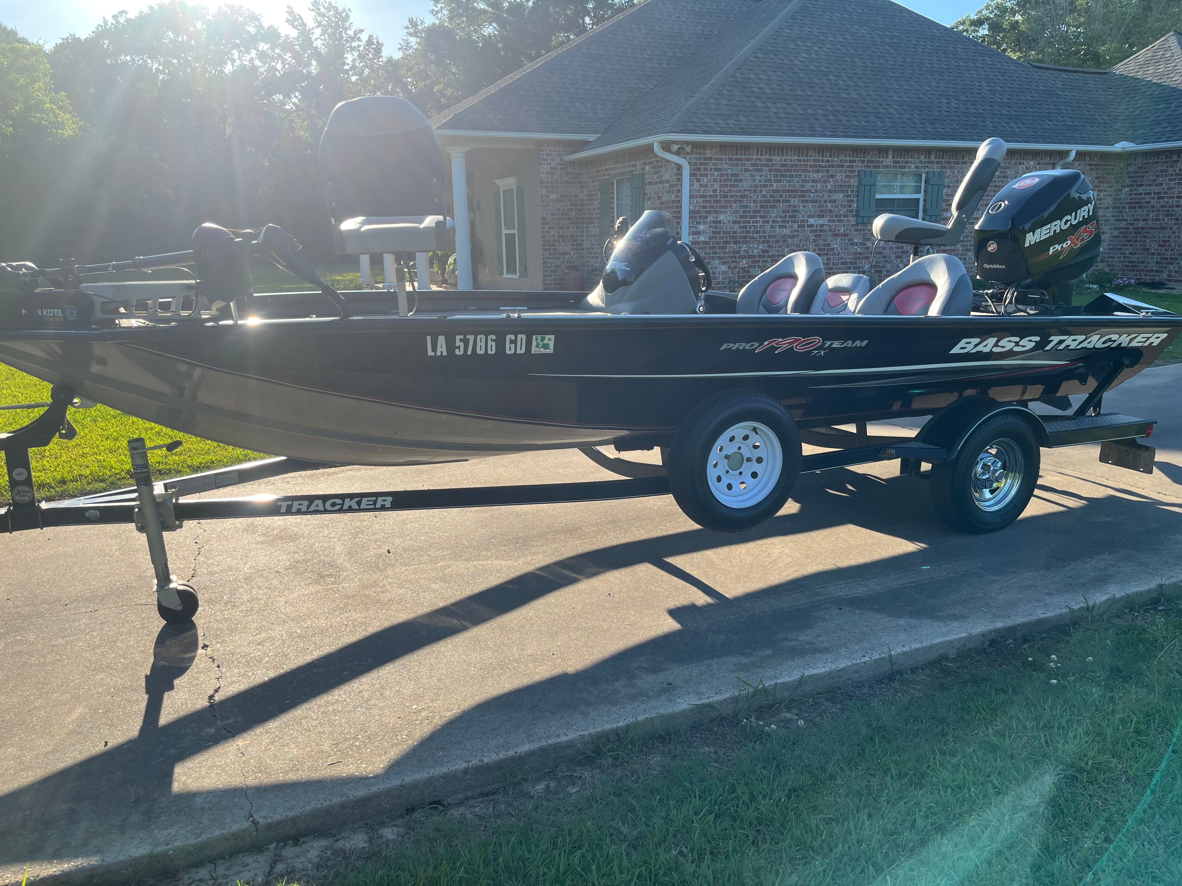 2015 Bass Tracker TX 190 - 4