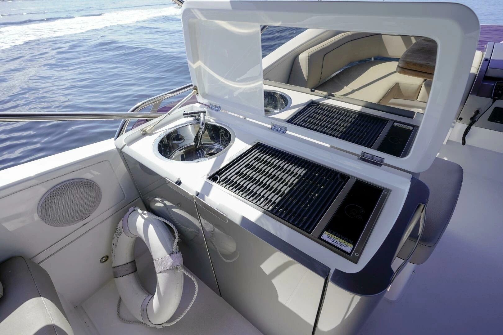 2021 Princess F50 - Image 39