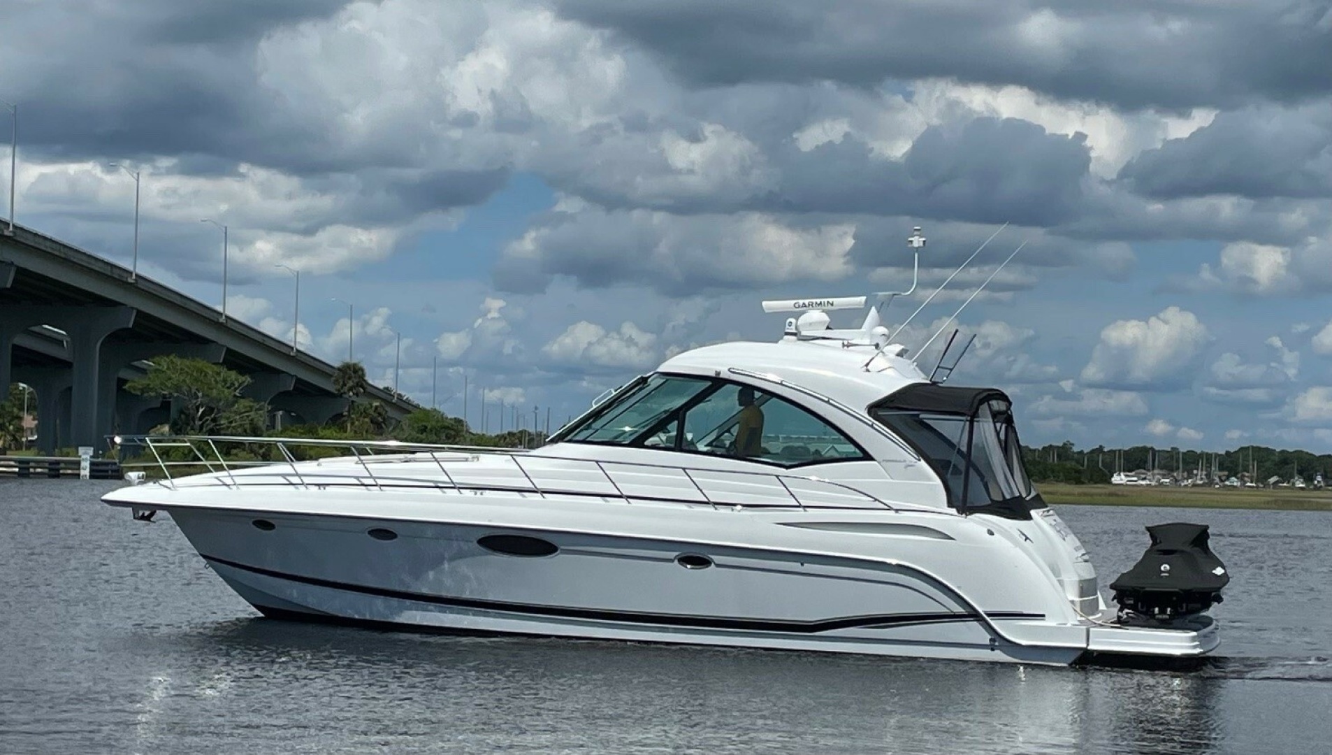 2008 Formula 45 Yacht - Image 4