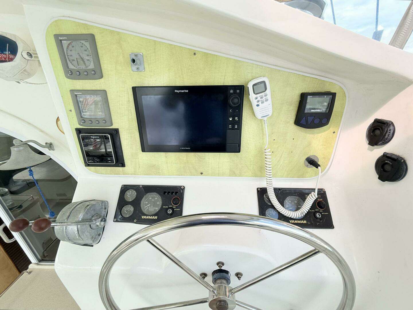 2011 Royal Cape Catamarans Majestic 53 - Image 17