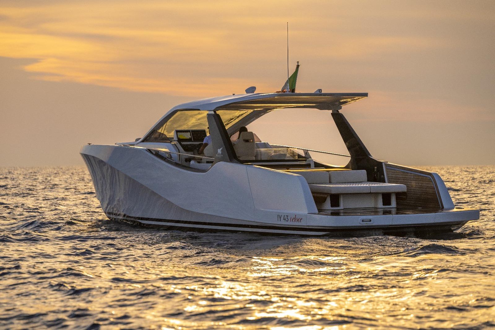2025 Italia Yachts Veloce 43