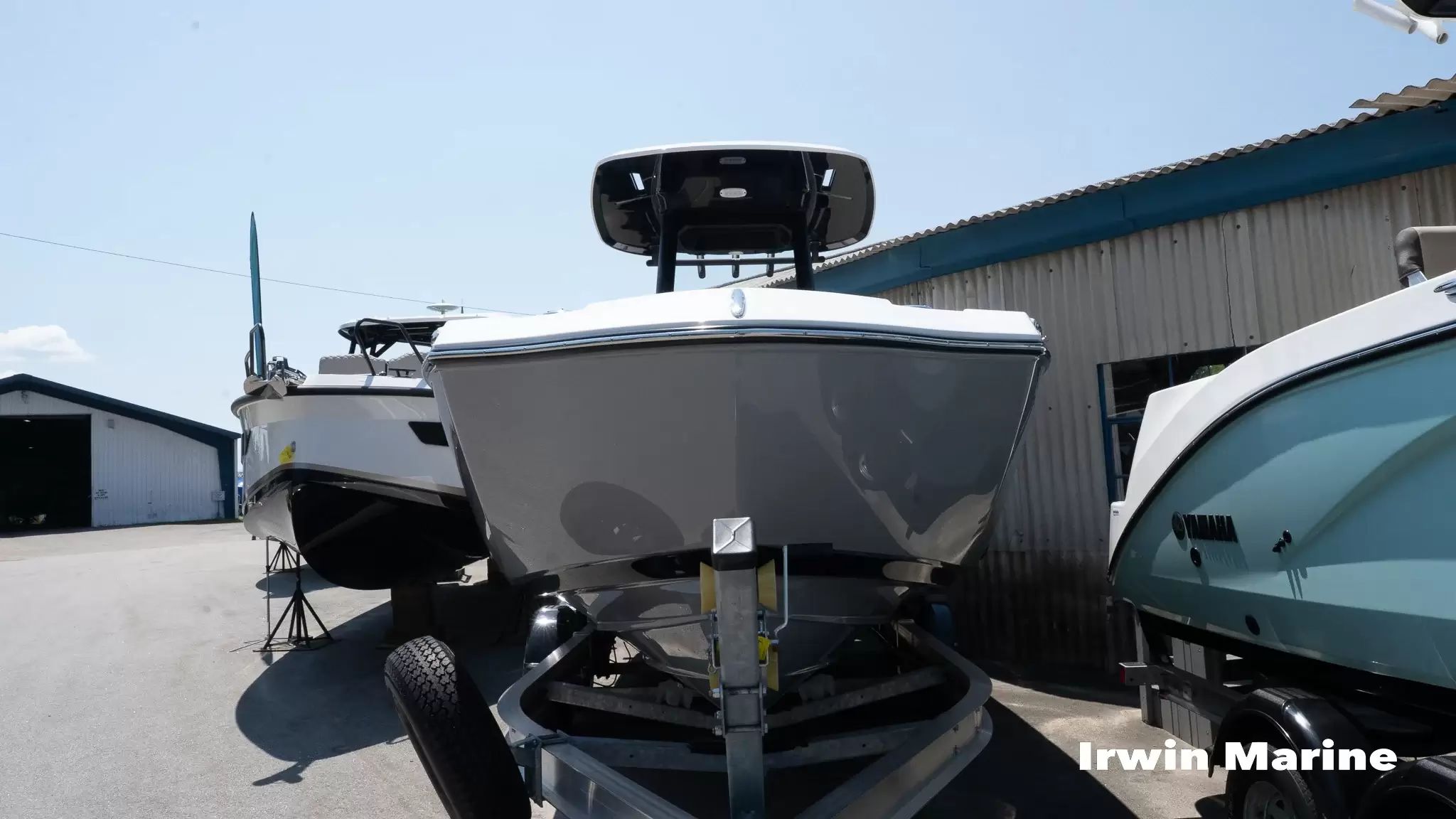 2026 Yamaha Boats 255 FSH Sport H - 2