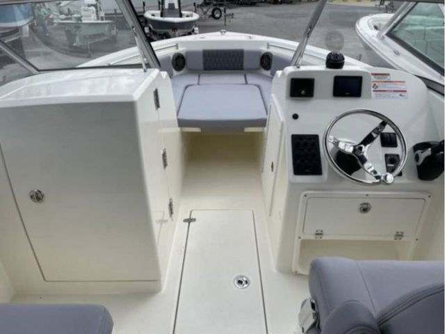 2025 Cobia 220 Dual Console - 22