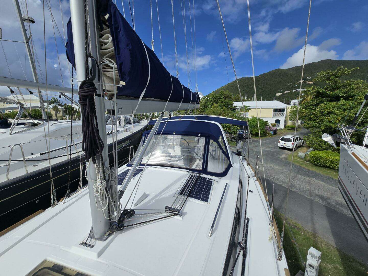 2018 Beneteau 38.1 - Image 5