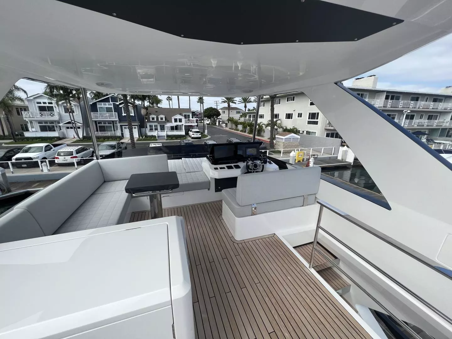 2022 Astondoa AS5 - Image 8
