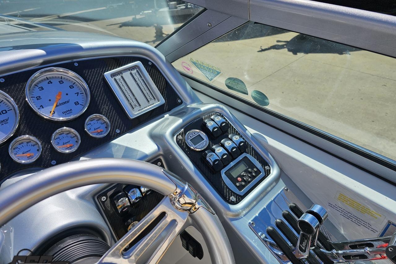 Dashboard of a 2014 Formula 292 FASTech boat with gauges and controls.