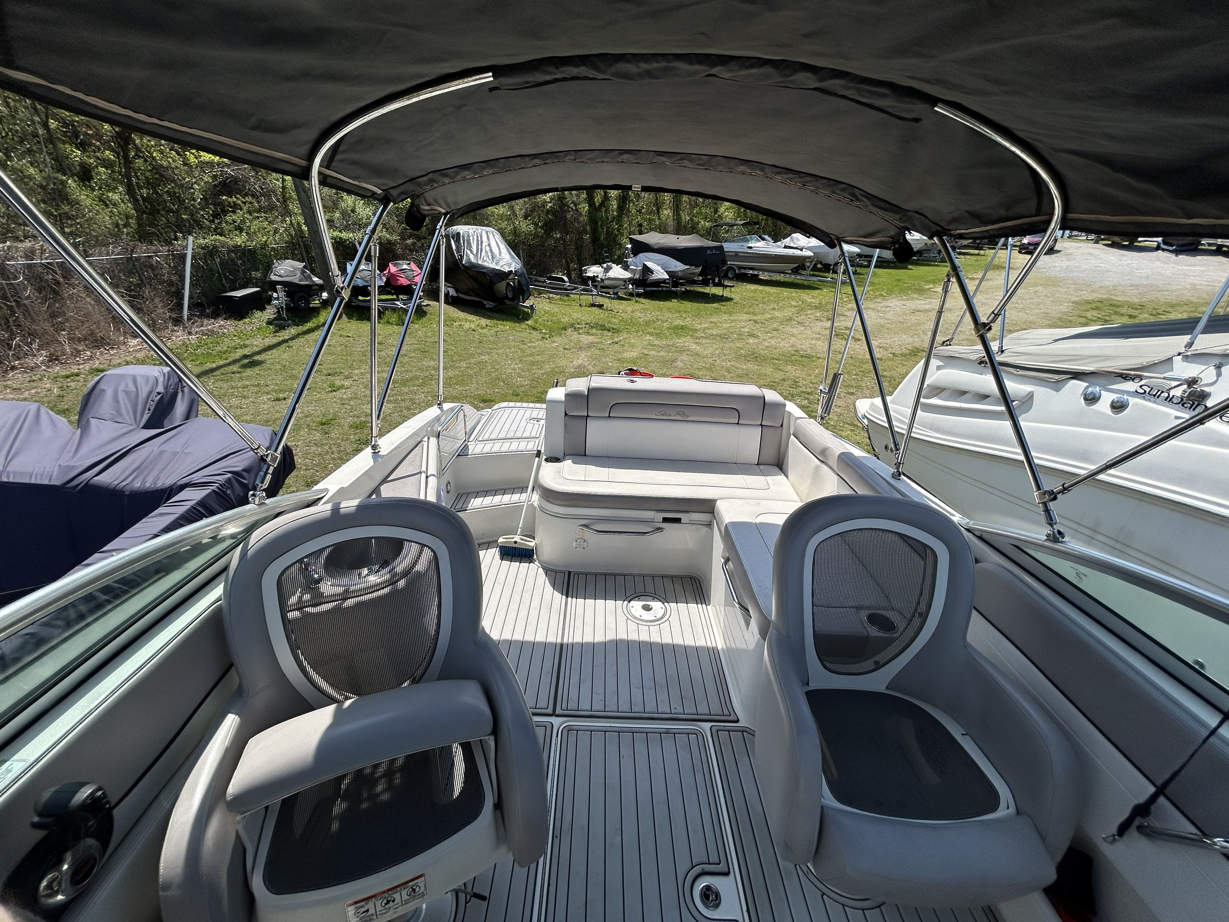 2011 Sea Ray Sunde - 6