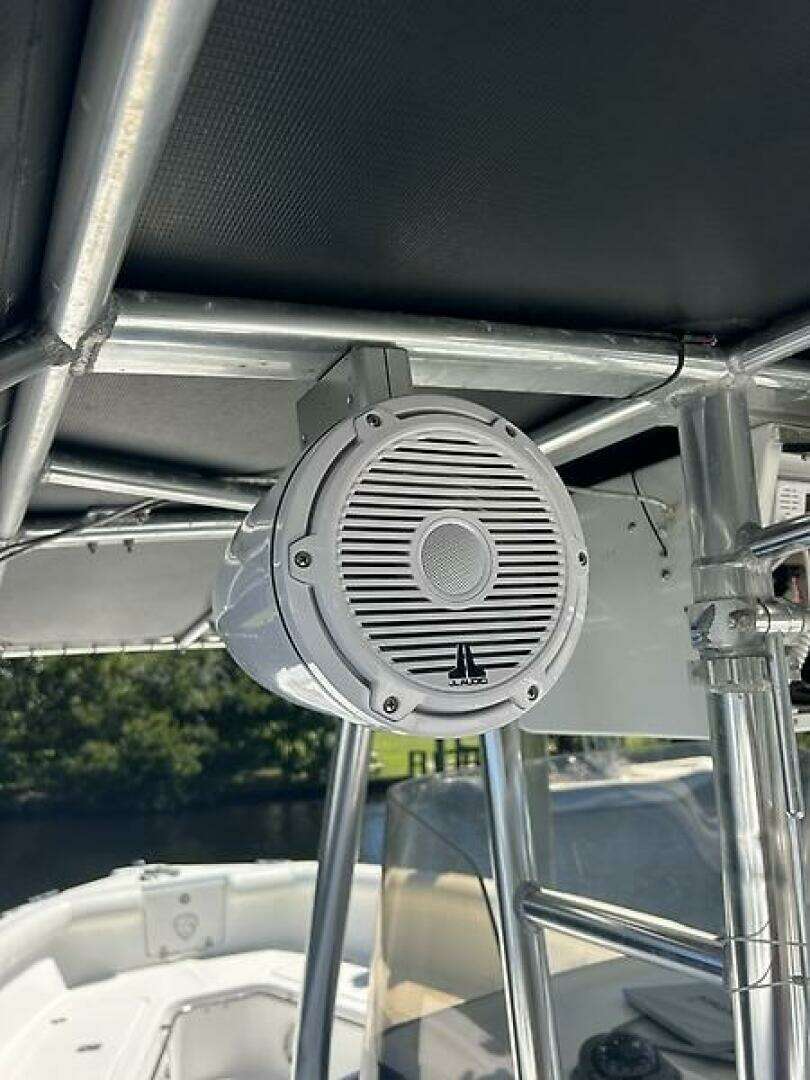 2000 Century 3100 Center Console - Image 14