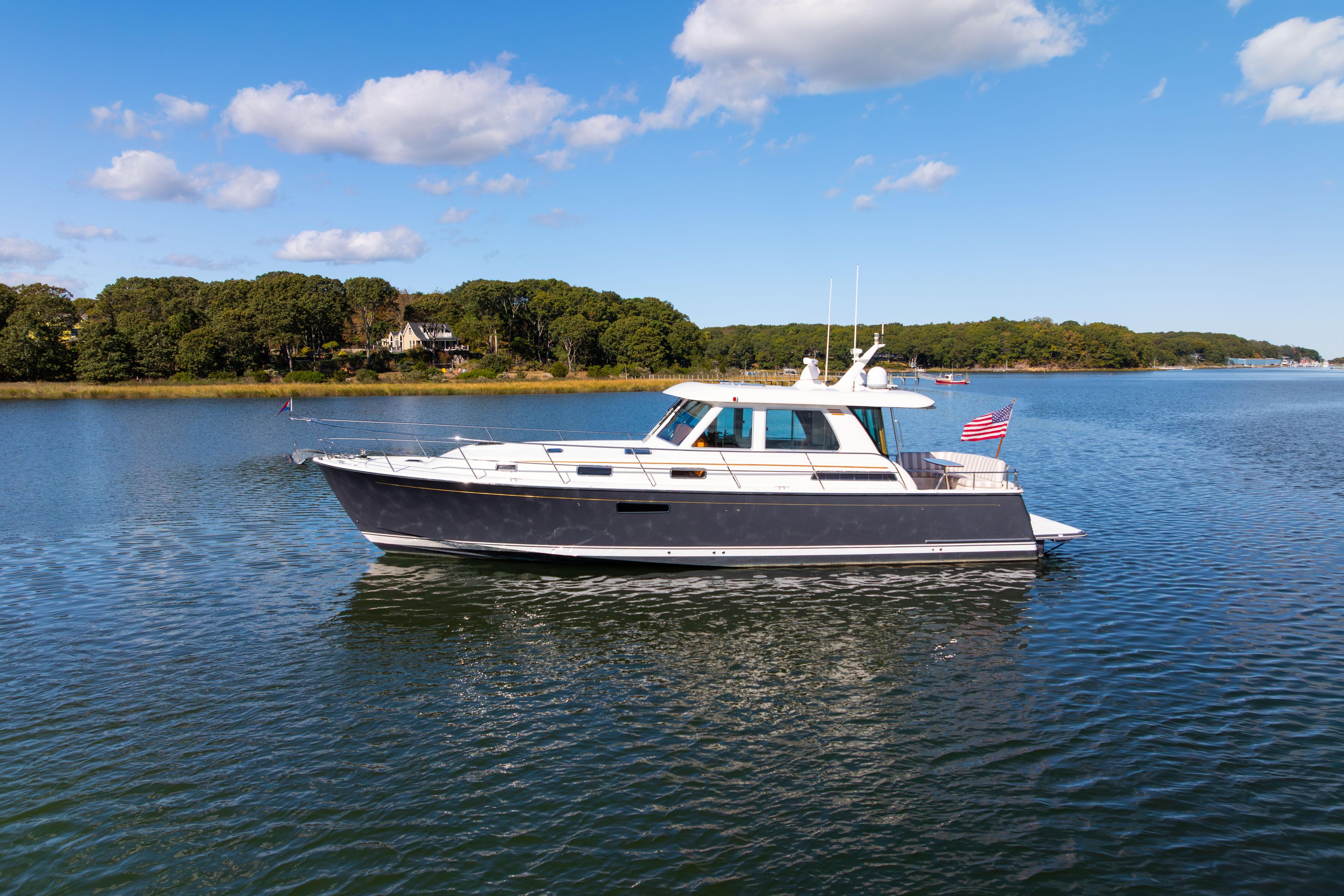 2022 Sabre 48 Salon Express