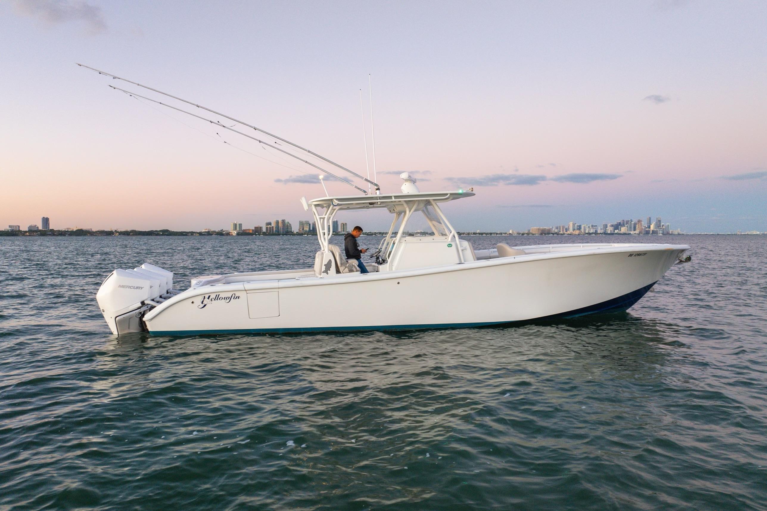 2016 Yellowfin 39 Offshore