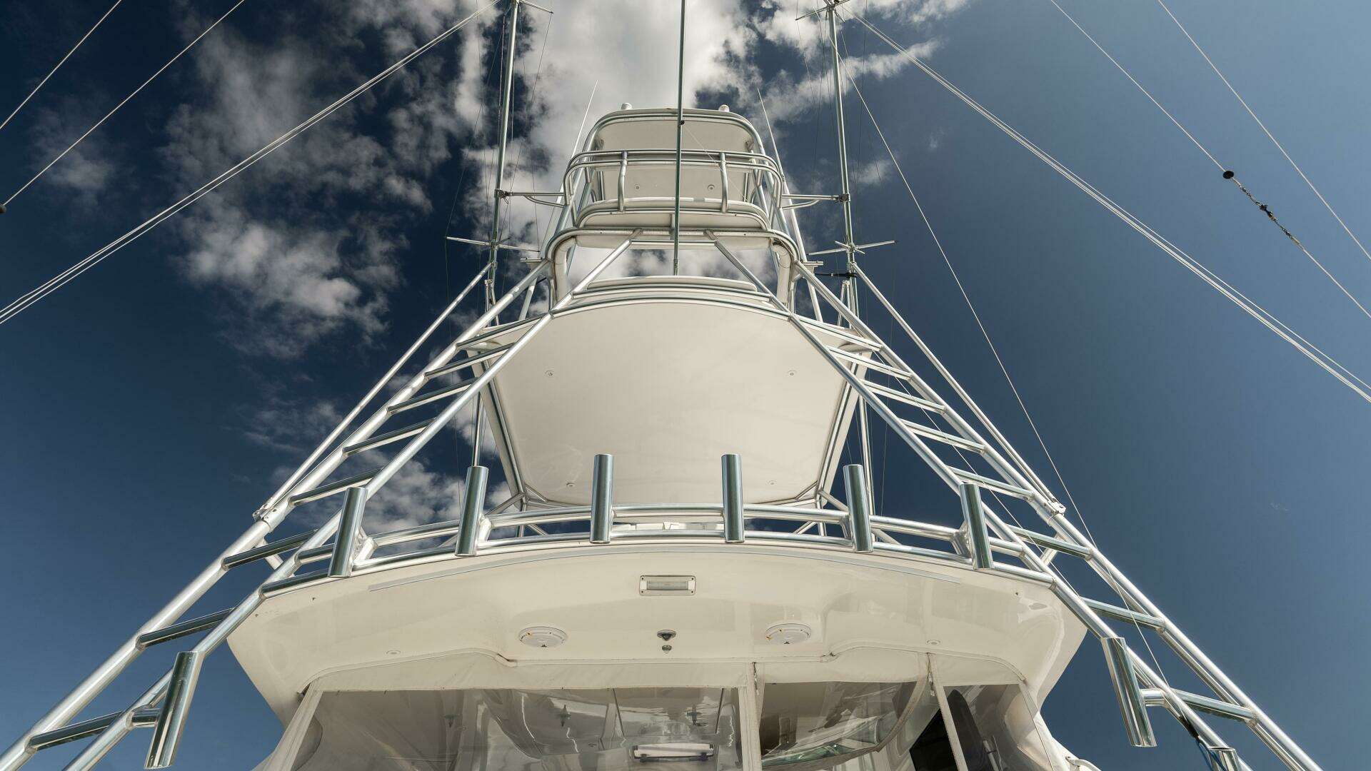 2012 Cabo 44 HTX - Image 18