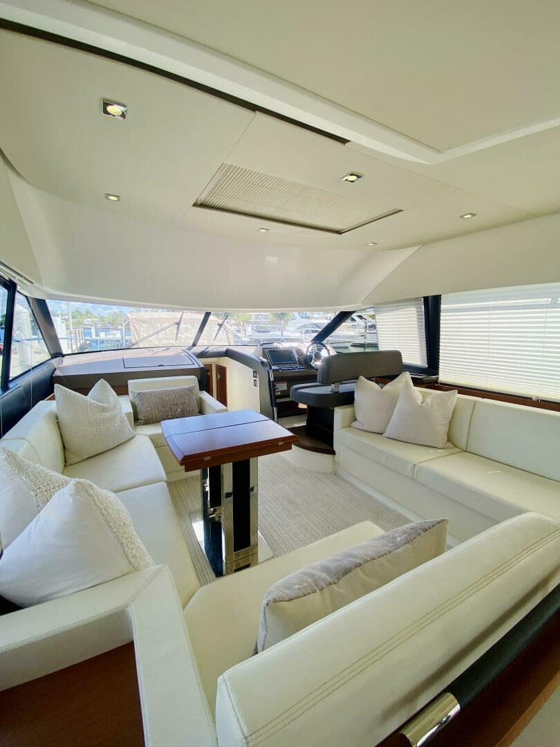 2015 Prestige 500 - Image 63